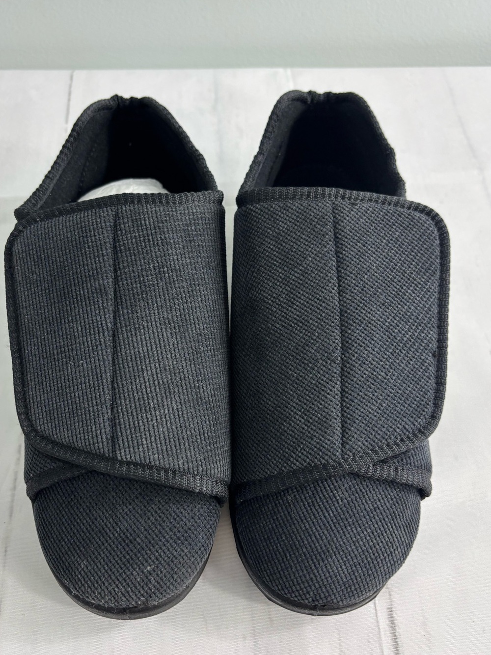 Silverts Women's Extra-Wide Easy Closure Slippers Diabetic House Shoes Non Slip